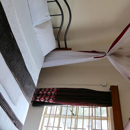 Hotel Acacia City Kampala Exterior photo